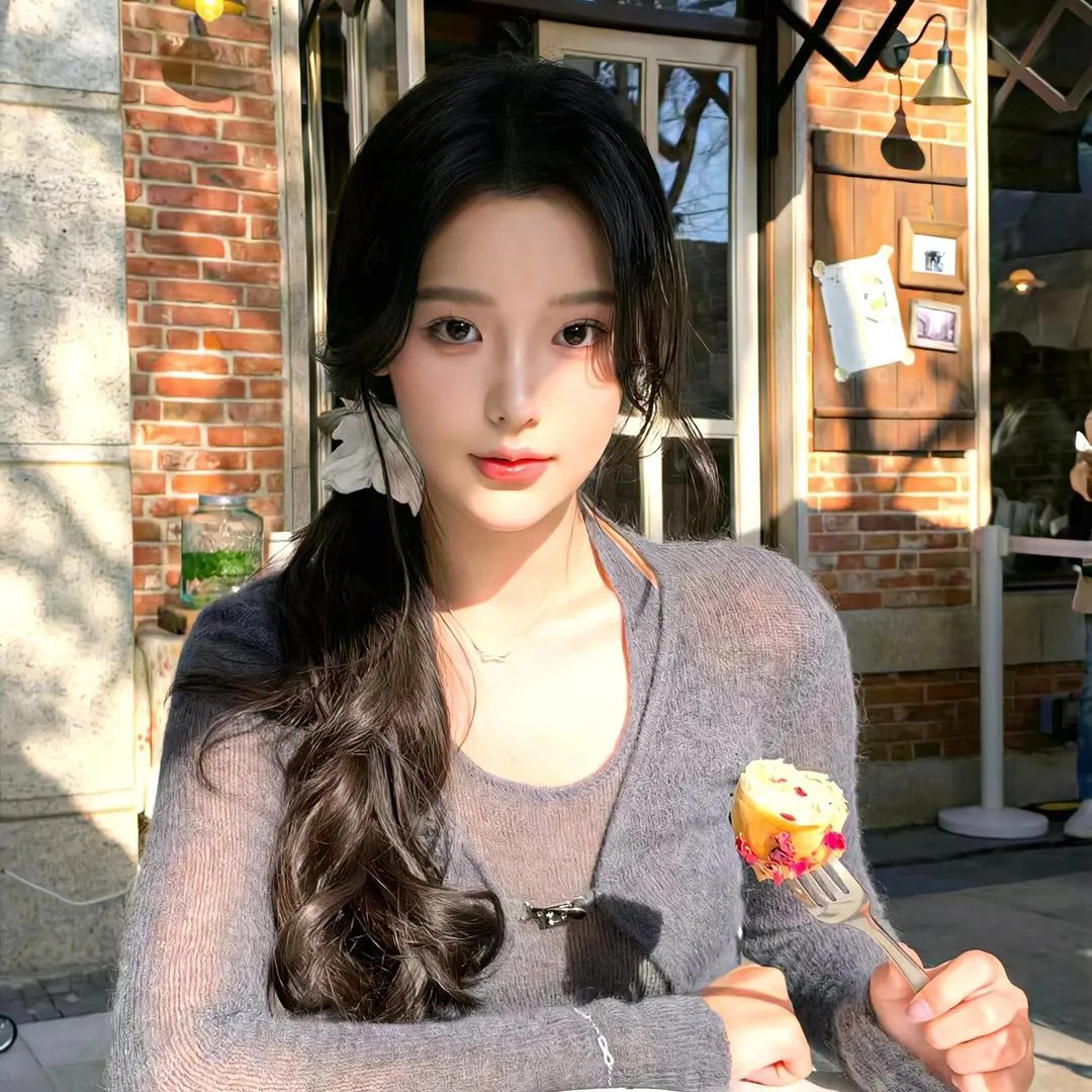 红色八爪女